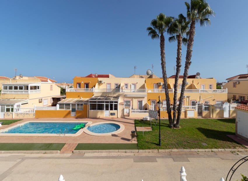 2 Zimmer Haus zu verkaufen in La Regia mit Pool - 199.000 € (Ref: 10055761)