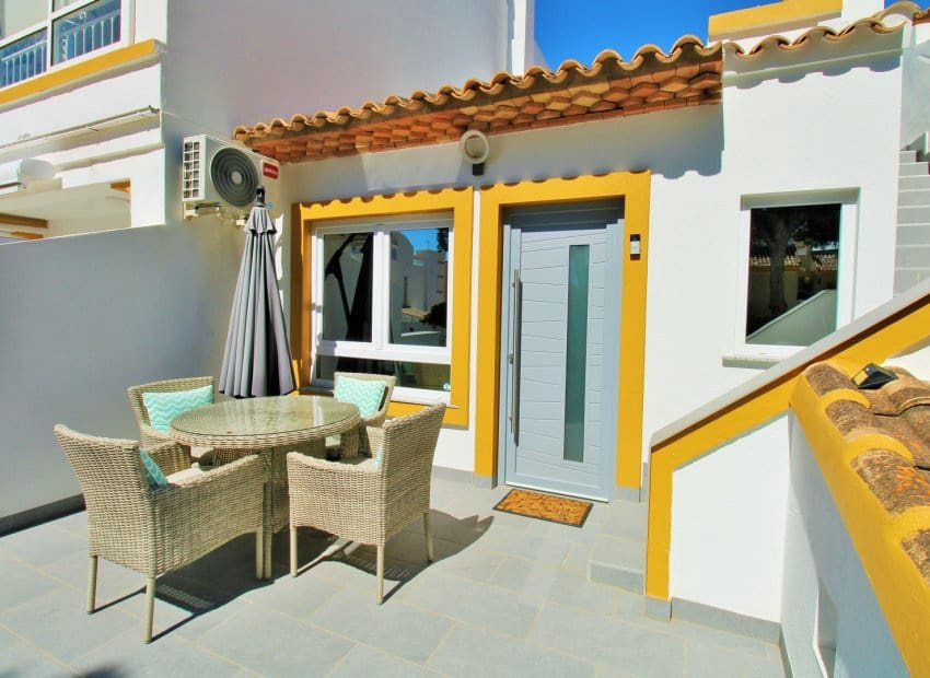 3 soverom Leilighet til salgs i Villamartin med svømmebasseng - € 275 000 (Ref: 10060699)