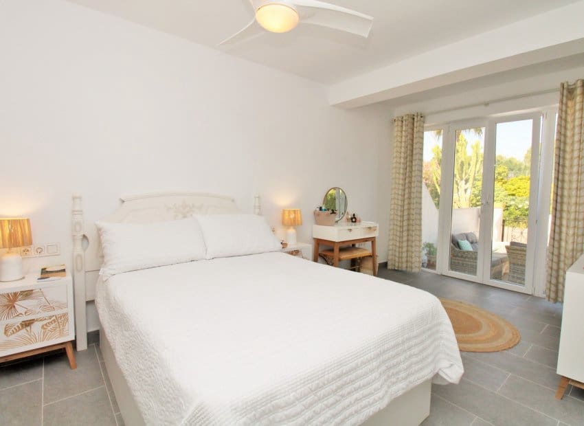 3 soverom Leilighet til salgs i Villamartin med svømmebasseng - € 275 000 (Ref: 10060699)