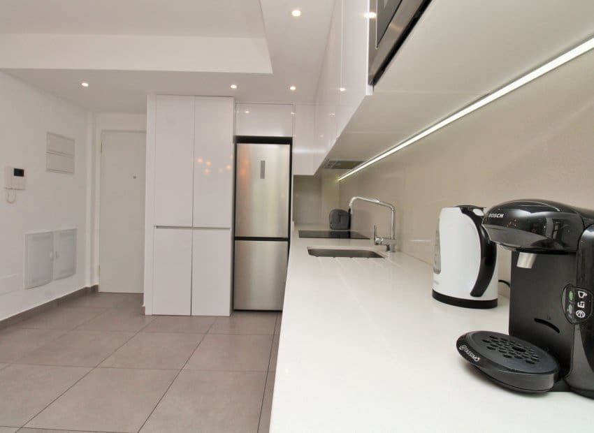 2 bedroom Apartment for sale in Villamartin with pool - € 229,950 (Ref: 10060700)