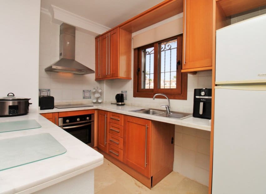 2 sypialnia Apartament na sprzedaż w Villamartin z basenem - 189 950 € (Ref: 10060701)