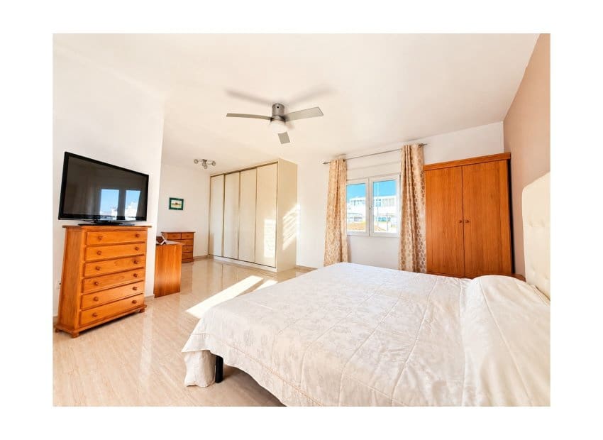 4 chambre Villa/Maison à vendre à San Fulgencio avec piscine - 375 000 € (Ref: 10062802)