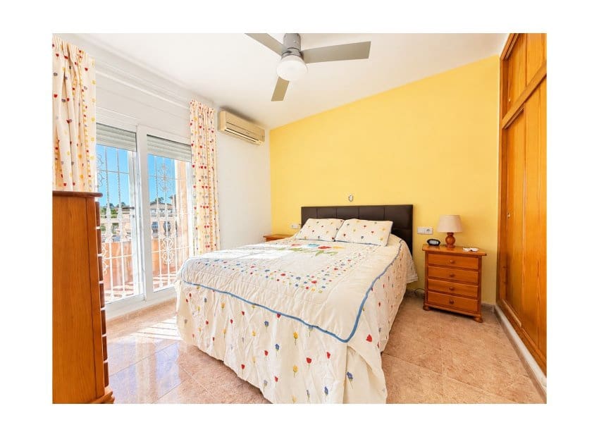 4 chambre Villa/Maison à vendre à San Fulgencio avec piscine - 375 000 € (Ref: 10062802)