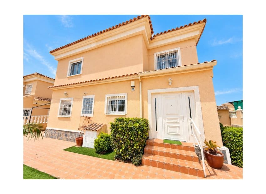 4 chambre Villa/Maison à vendre à San Fulgencio avec piscine - 375 000 € (Ref: 10062802)