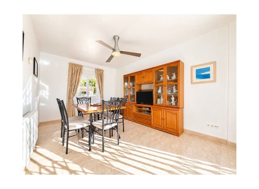 4 chambre Villa/Maison à vendre à San Fulgencio avec piscine - 375 000 € (Ref: 10062802)