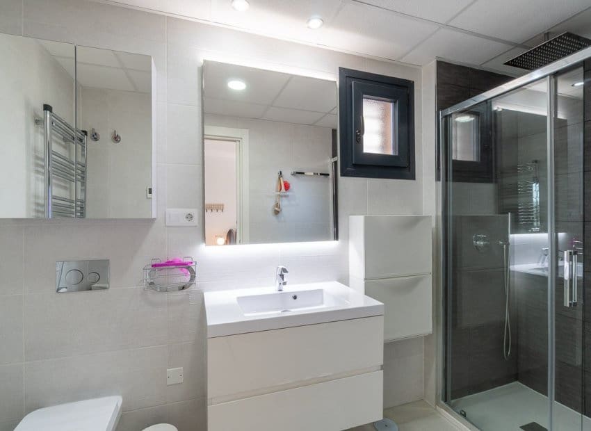 3 sypialnia Apartament na sprzedaż w Playa Flamenca z basenem - 450 000 € (Ref: 10062803)