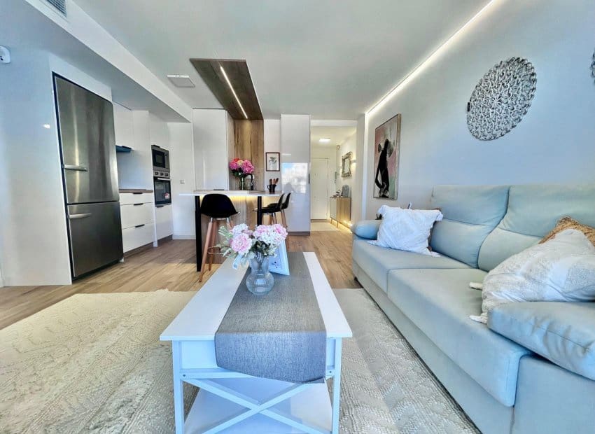 3 camera da letto Appartamento in vendita in Punta Prima con piscina - 259.700 € (Rif: 10071699)