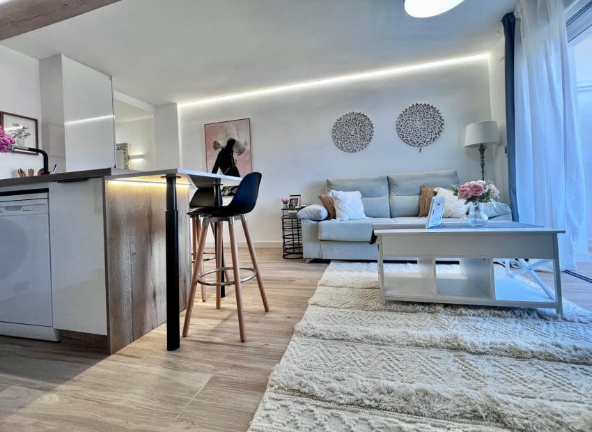 3 camera da letto Appartamento in vendita in Punta Prima con piscina - 259.700 € (Rif: 10071699)