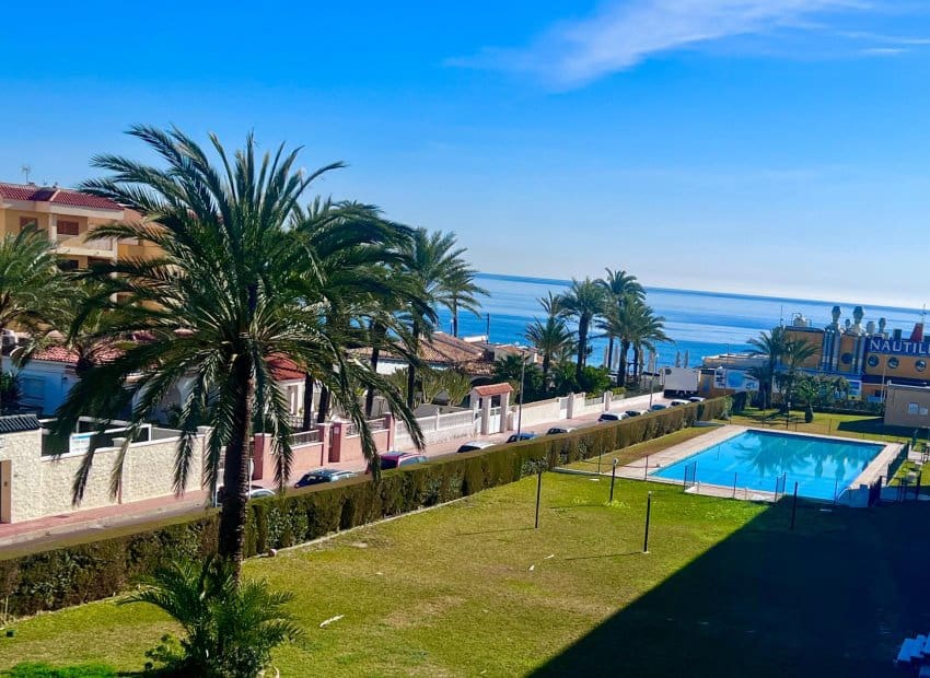 3 camera da letto Appartamento in vendita in Punta Prima con piscina - 259.700 € (Rif: 10071699)