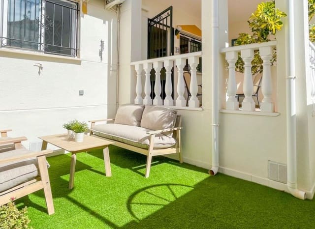 3 sypialnia Dom na sprzedaż w Los Altos z basenem - 268 800 € (Ref: 10071700)