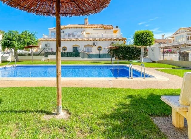 3 sypialnia Dom na sprzedaż w Los Altos z basenem - 268 800 € (Ref: 10071700)