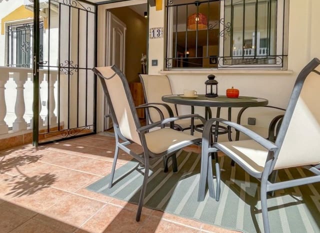 3 sypialnia Dom na sprzedaż w Los Altos z basenem - 268 800 € (Ref: 10071700)