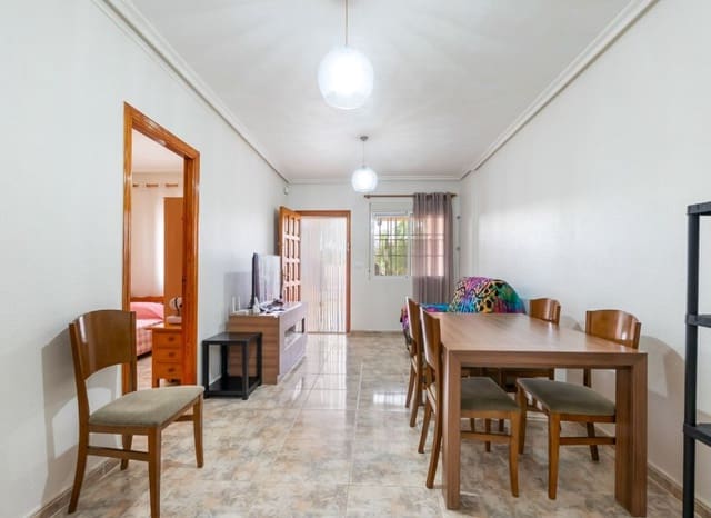 Casa de 2 habitaciones en Santiago de la Ribera, San Javier en venta con piscina - 179.995 € (Ref: 10071701)