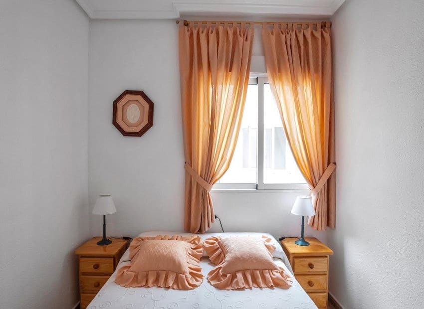 2 sovrum Lägenhet till salu i Torrevieja - 125 000 € (Ref: 10076853)