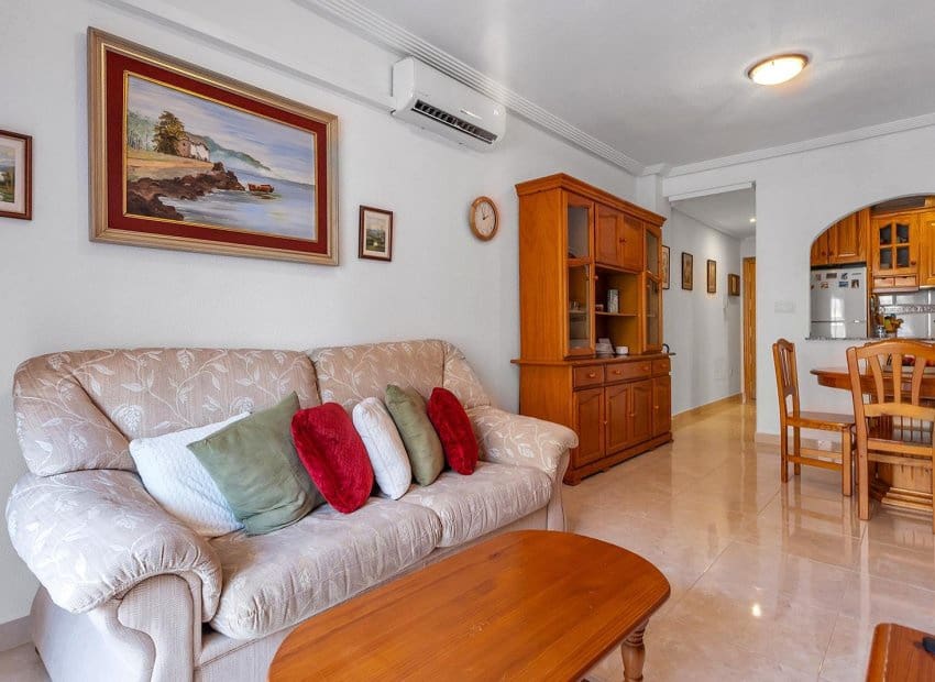 2 sovrum Lägenhet till salu i Torrevieja - 125 000 € (Ref: 10076853)