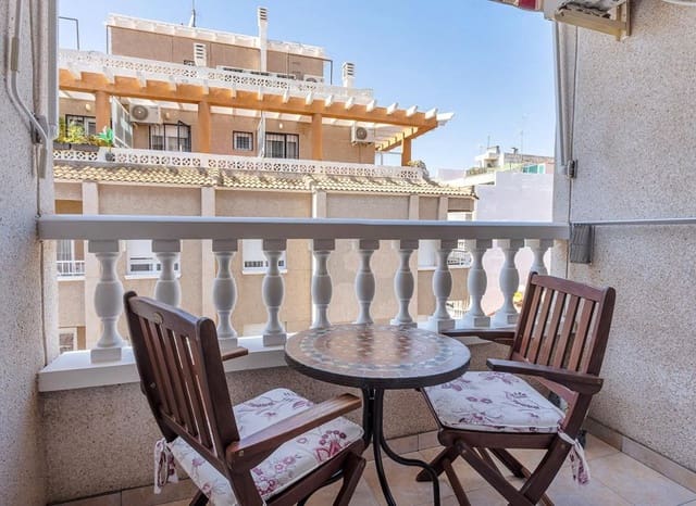 2 chambre Appartement à vendre à Centro - Muelle Pesquero, Torrevieja - 125 000 € (Ref: 10076853)
