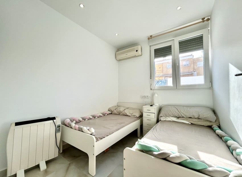 3 sypialnia Dom na sprzedaż w Los Balcones - 210 000 € (Ref: 10076854)