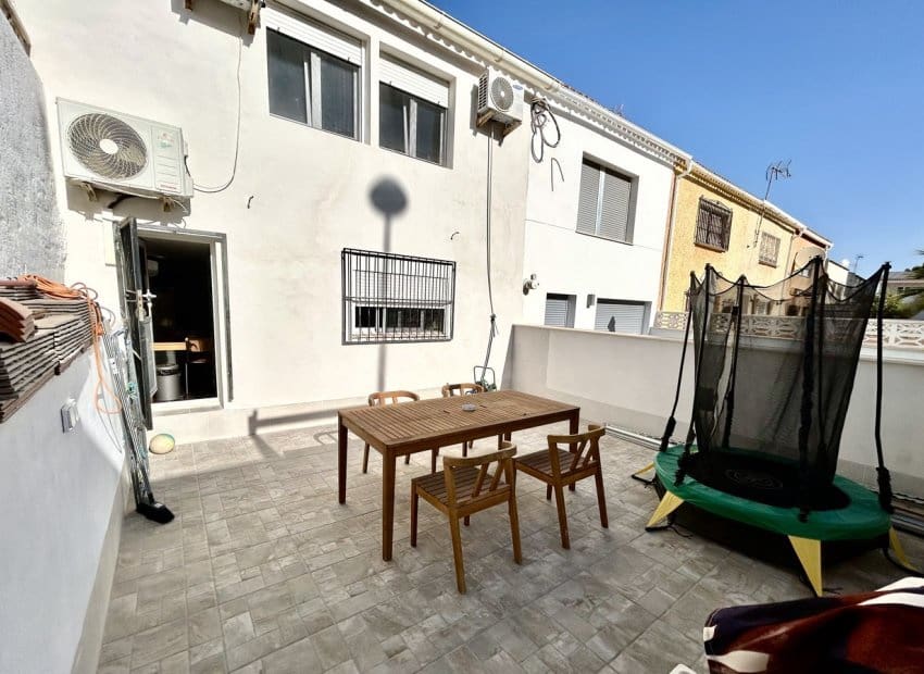 3 sypialnia Dom na sprzedaż w Los Balcones - 210 000 € (Ref: 10076854)