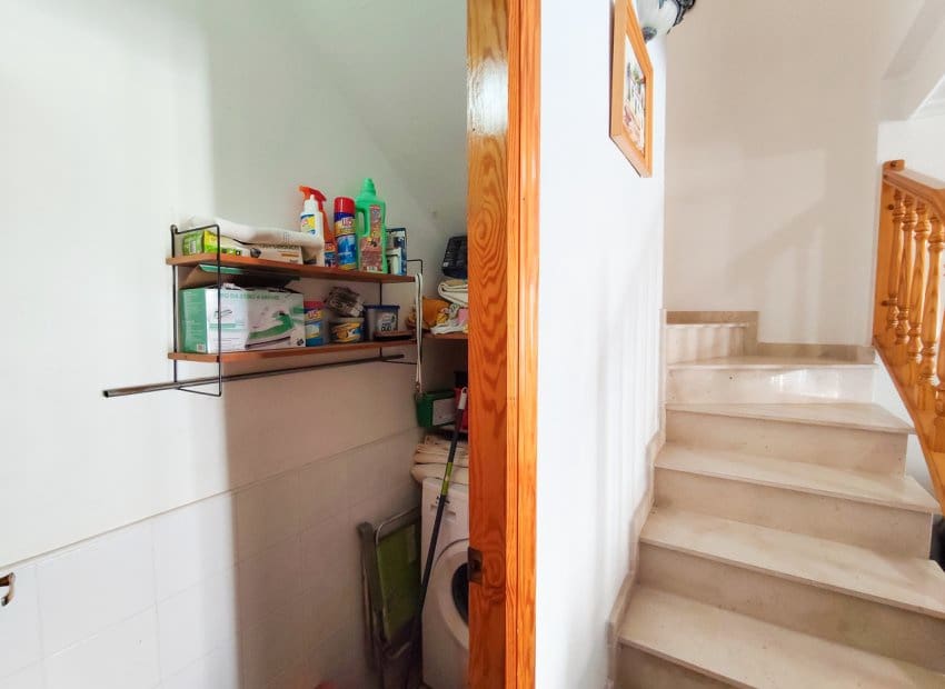 2 makuuhuone Omakotitalo myytävänä paikassa Playa Flamenca mukana uima-altaan - 229 900 € (Ref: 10076855)
