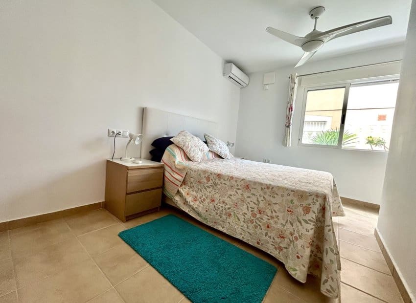 5 camera da letto Villa in vendita in Villamartin con piscina - 269.000 € (Rif: 10076856)