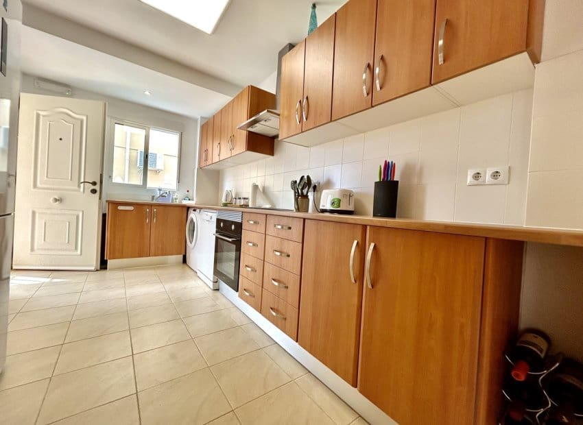 5 camera da letto Villa in vendita in Villamartin con piscina - 269.000 € (Rif: 10076856)