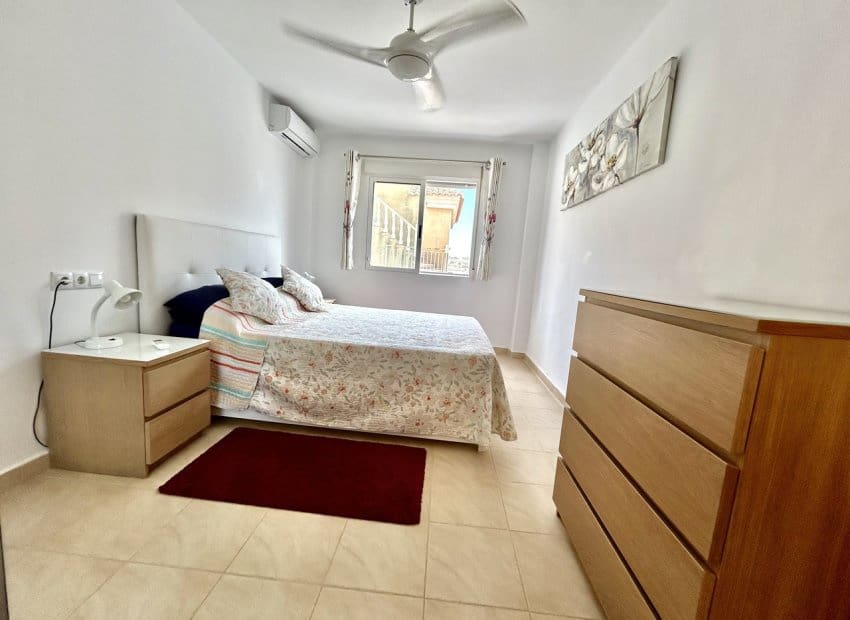 5 camera da letto Villa in vendita in Villamartin con piscina - 269.000 € (Rif: 10076856)