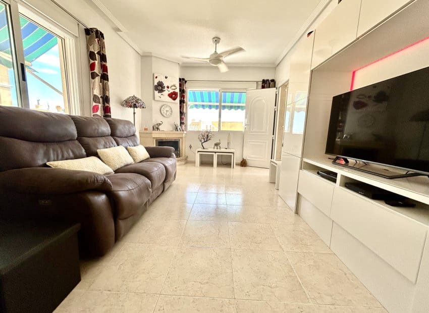 5 camera da letto Villa in vendita in Villamartin con piscina - 269.000 € (Rif: 10076856)
