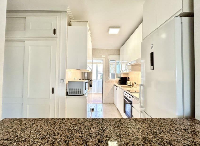 5 camera da letto Villa in vendita in Villamartin con piscina - 269.000 € (Rif: 10076856)