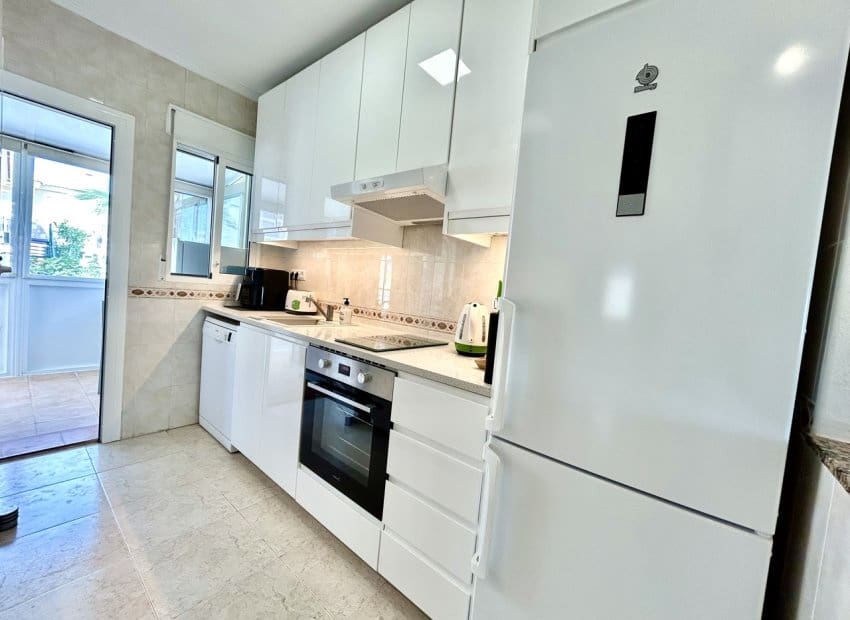 5 camera da letto Villa in vendita in Villamartin con piscina - 269.000 € (Rif: 10076856)