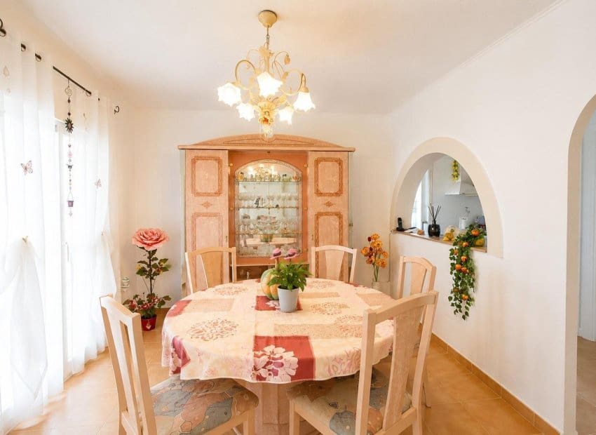 Casa de 2 habitaciones en Algorfa en venta con piscina - 215.000 € (Ref: 10078807)
