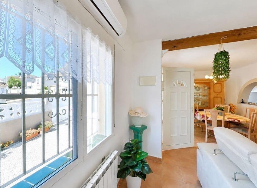 Casa de 2 habitaciones en Algorfa en venta con piscina - 215.000 € (Ref: 10078807)