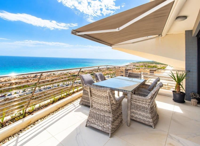 3 soverom Leilighet til salgs i Arenales del Sol med svømmebasseng - € 785 000 (Ref: 10082084)