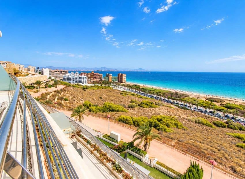 3 soverom Leilighet til salgs i Arenales del Sol med svømmebasseng - € 785 000 (Ref: 10082084)
