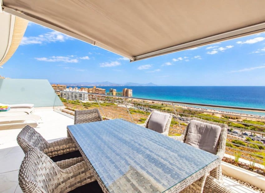 3 soverom Leilighet til salgs i Arenales del Sol med svømmebasseng - € 785 000 (Ref: 10082084)