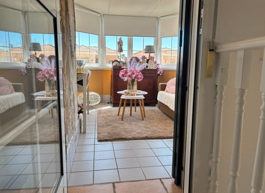 2 quarto Moradia para venda em El Raso com piscina - 299 500 € (Ref: 10082086)