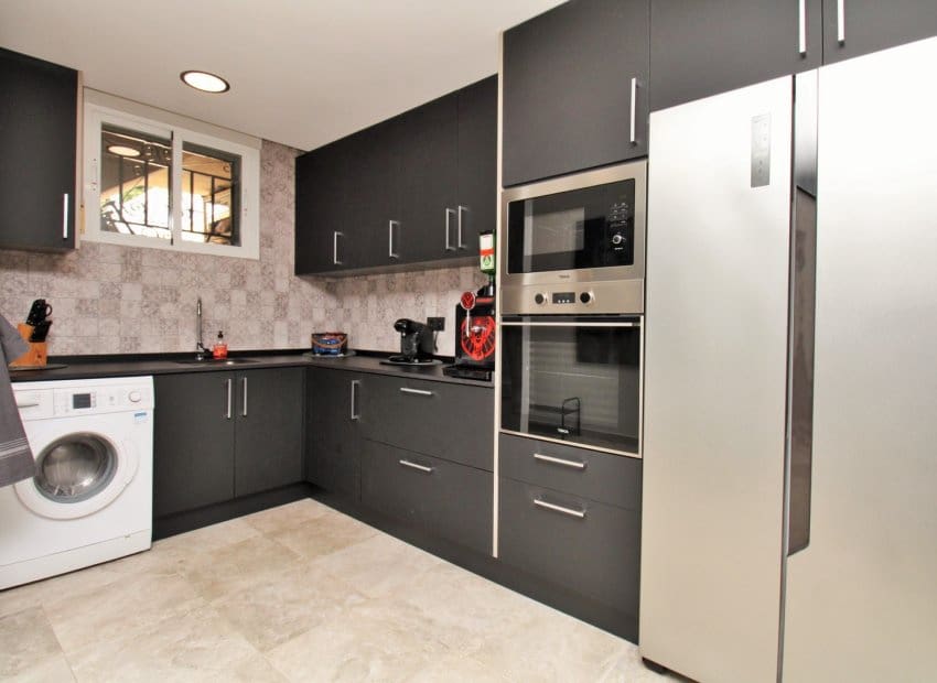 4 camera da letto Villa in vendita in Villamartin con piscina - 419.000 € (Rif: 10082087)