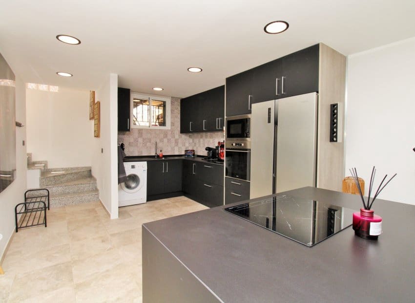 4 camera da letto Villa in vendita in Villamartin con piscina - 419.000 € (Rif: 10082087)