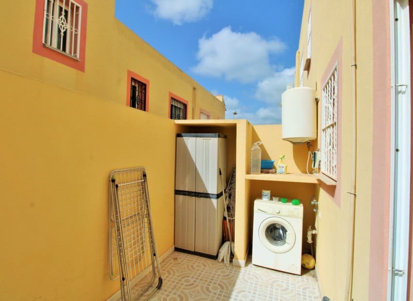 2 sypialnia Dom na sprzedaż w Villamartin z basenem - 159 900 € (Ref: 10082088)