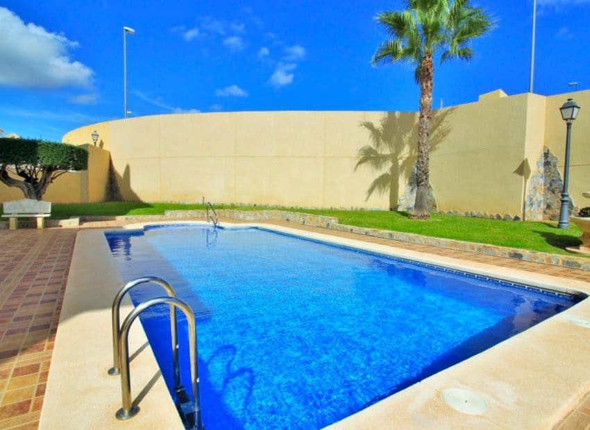 2 sypialnia Dom na sprzedaż w Villamartin z basenem - 159 900 € (Ref: 10082088)