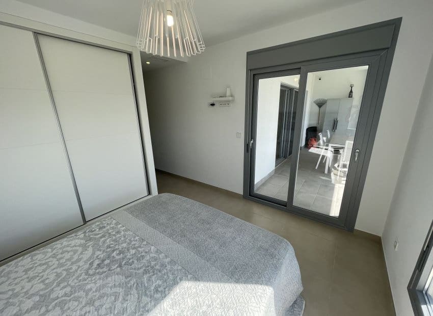 2 soveværelse Lejlighed til salg i Vistabella med swimmingpool - € 259.950 (Ref: 10082091)