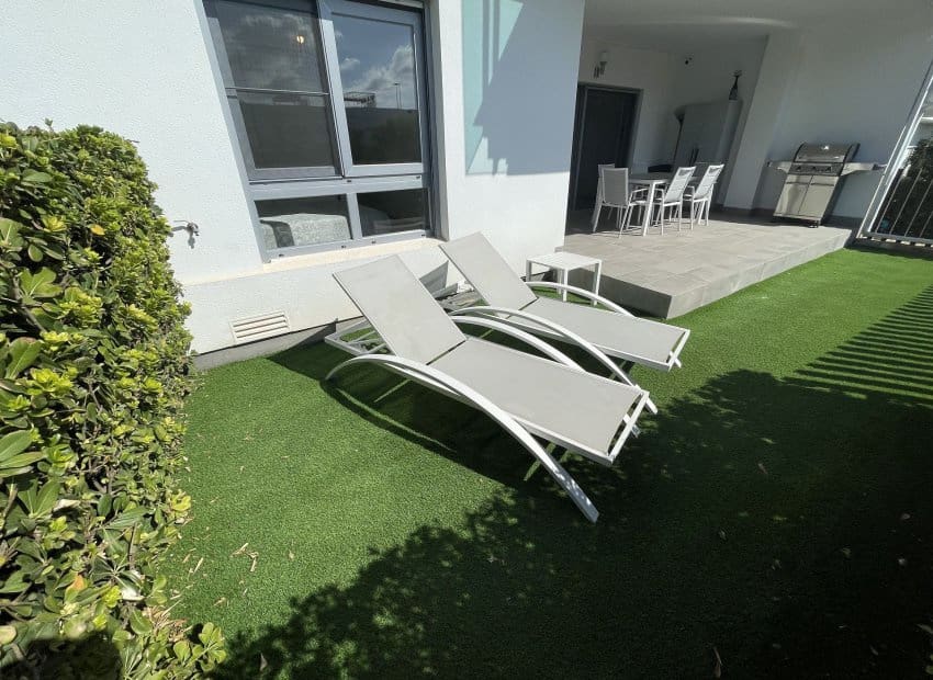 2 soveværelse Lejlighed til salg i Vistabella med swimmingpool - € 259.950 (Ref: 10082091)