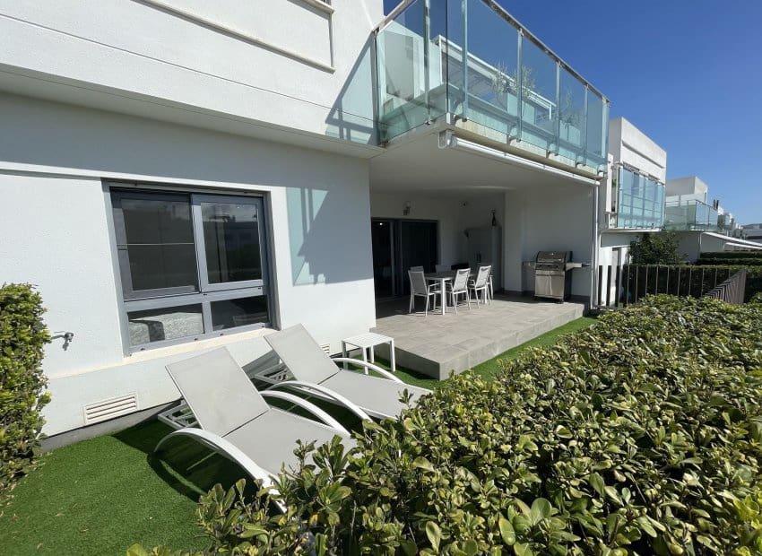 2 soveværelse Lejlighed til salg i Vistabella med swimmingpool - € 259.950 (Ref: 10082091)