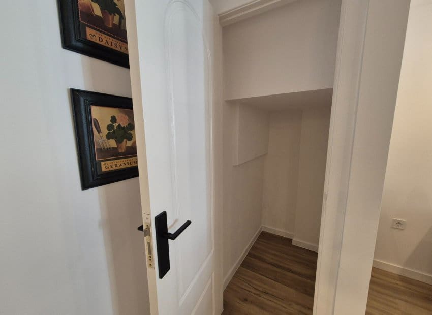 3 soverom Hus til salgs i La Florida med svømmebasseng - € 268 800 (Ref: 10091366)