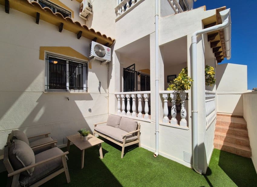 3 soverom Hus til salgs i La Florida med svømmebasseng - € 268 800 (Ref: 10091366)