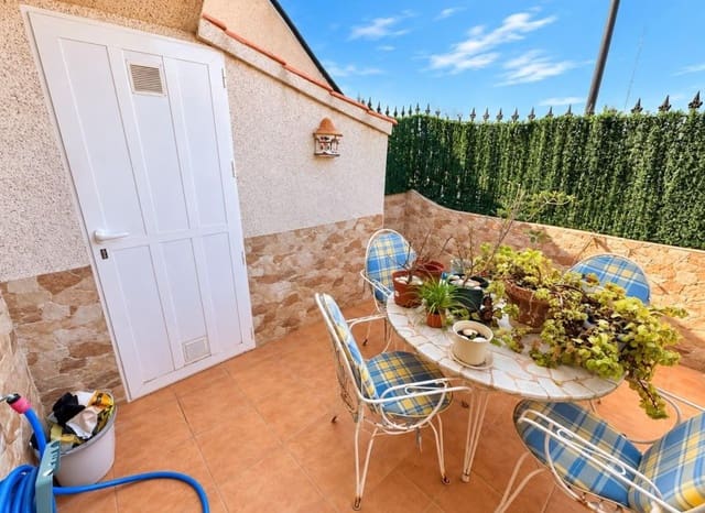 2 quarto Apartamento para venda em El Moncayo, Guardamar del Segura com piscina - 169 900 € (Ref: 10091367)
