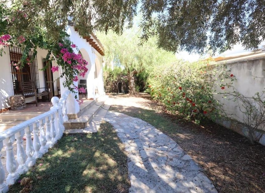 4 makuuhuone Huvila myytävänä paikassa Cabo Roig mukana uima-altaan - 749 000 € (Ref: 10091373)