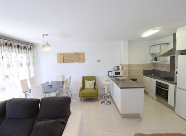 Apartamento de 2 habitaciones en Dehesa de Campoamor, Orihuela en venta con piscina - 235.000 € (Ref: 10091374)