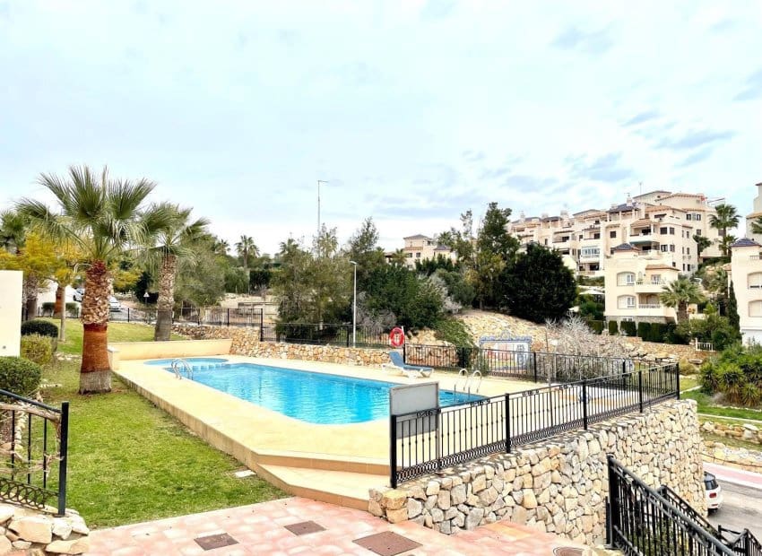 Apartamento de 2 habitaciones en Las Ramblas Golf en venta con piscina - 175.000 € (Ref: 10091375)