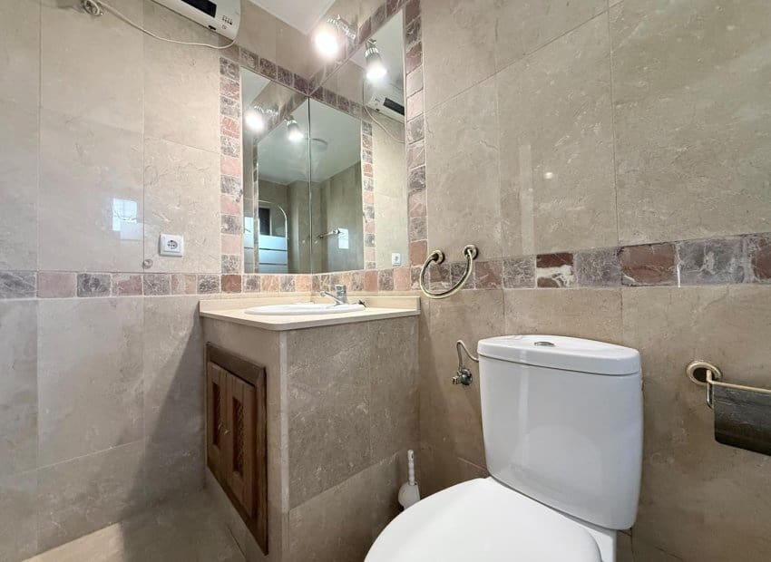 Apartamento de 2 habitaciones en Las Ramblas Golf en venta con piscina - 175.000 € (Ref: 10091375)
