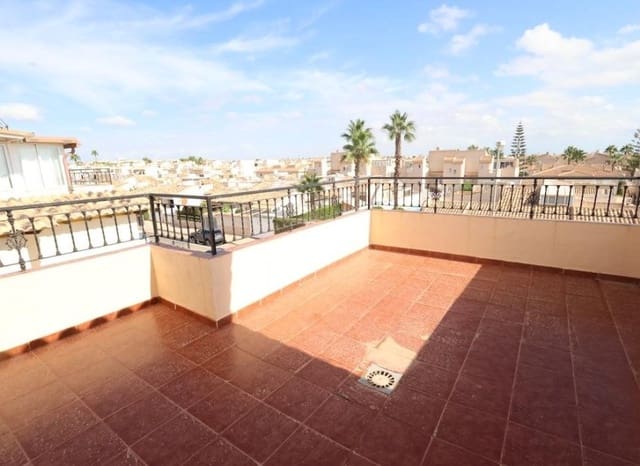 2 makuuhuone Omakotitalo myytävänä paikassa Playa Flamenca, Orihuela mukana uima-altaan 
autotalli - 240 000 € (Ref: 10091376)